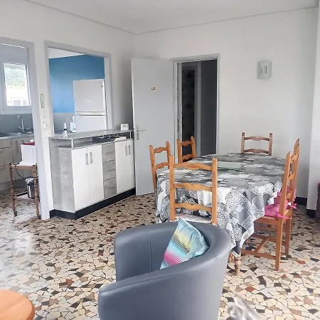 Maison De Plain-pied Avec Terrasse, Centre Ville, A 150m De La - Fr-1-361-334 Ferienhaus Jullouville-les-Pins