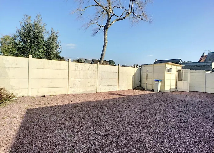 Maison De Plain-pied Avec Terrasse, Centre Ville, A 150m De La - Fr-1-361-334